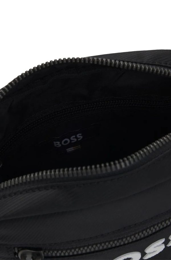 Bolsa Transversal Com Logo Contrastante E Alça Com Listra De Assinatura - Imagem 3