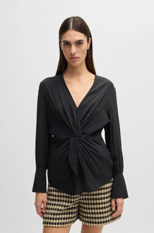 Blusa Regular De Seda Com Torção Frontal